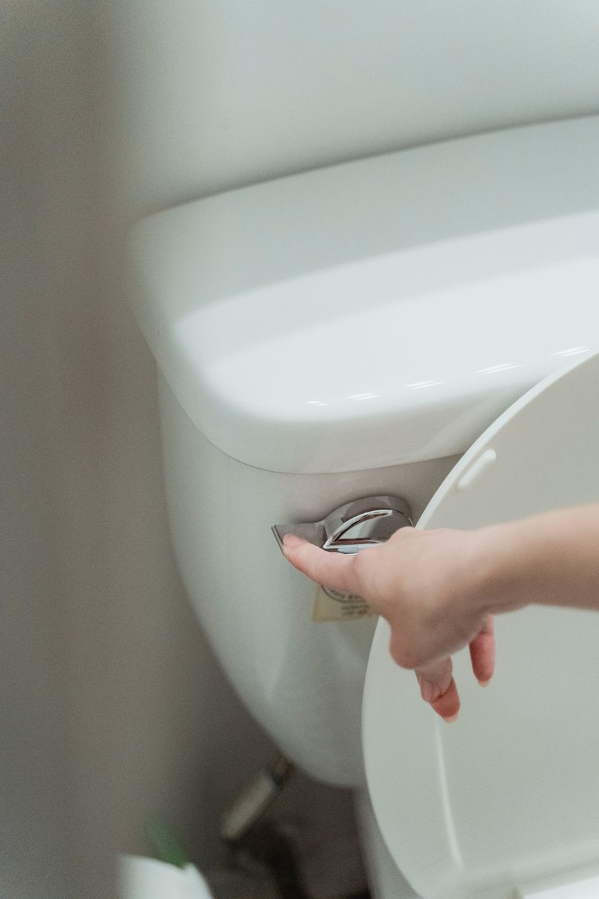 Should You Worry About Bubbles in Your Urine?