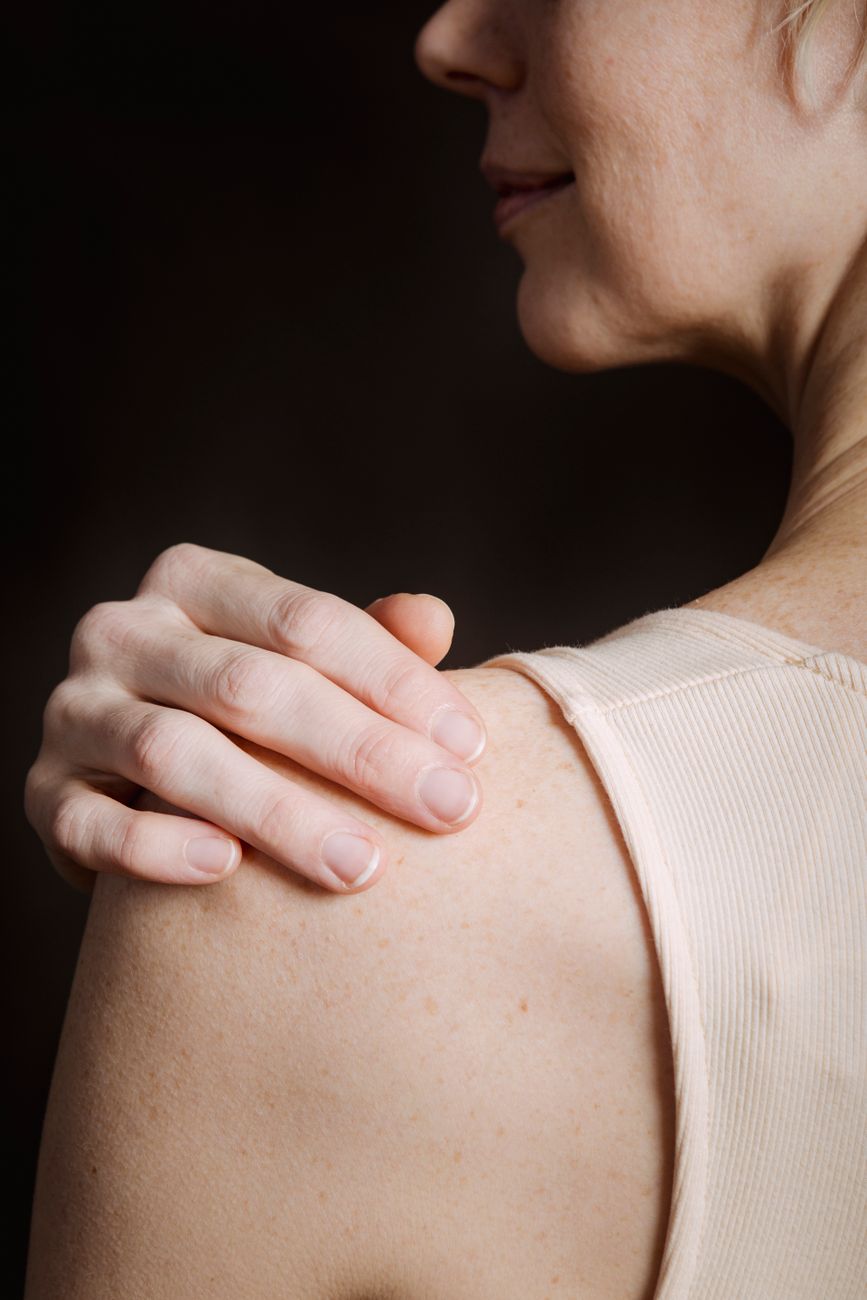 Medical Myths or Facts #64 – Does Surgery Work Better Than Exercise for Shoulder&nbsp;Impingement?
